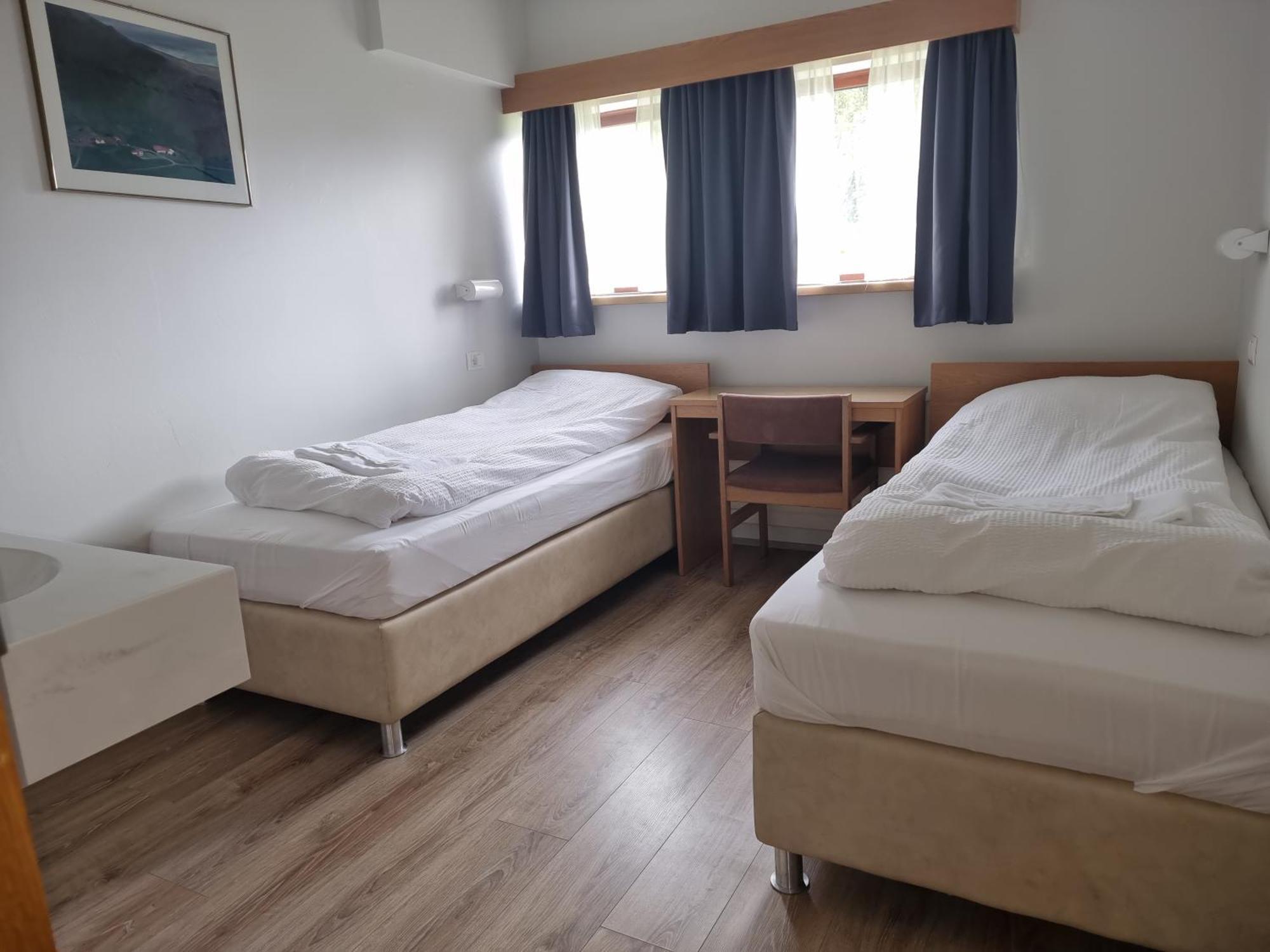 Litla-Hof Guesthouse ภายนอก รูปภาพ